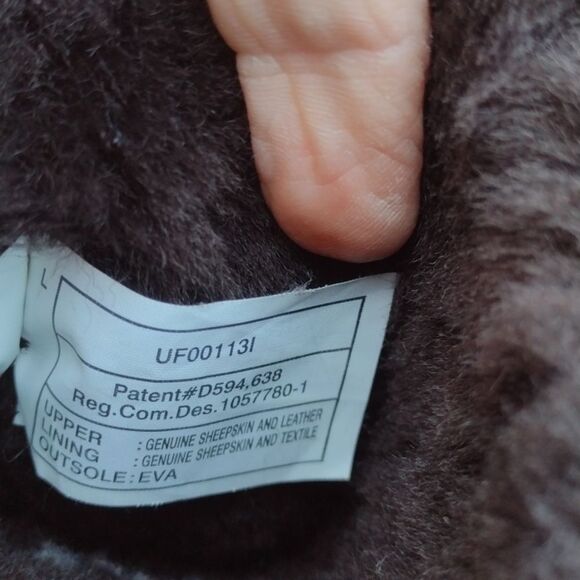 UGG Classic Short II Boot Chocolate Brown Size 6 - Picture 6 of 9